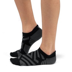 Black Men On Running Performance Low Socks | IN_ON8123