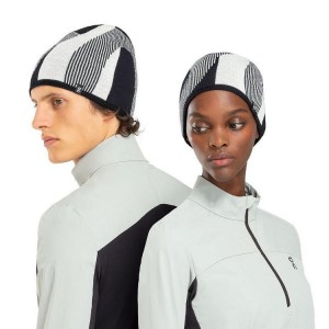 Black / White Men On Running Explorer Merino Beanie | IN_ON8678